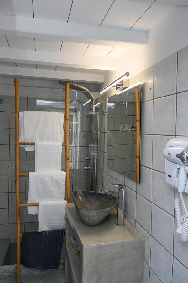 Kleris Apartments 8 Тинос Экстерьер фото